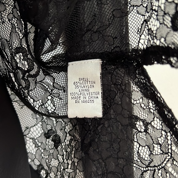 Falcon & Bloom - black lace top - Small - NWOT - Picture 4 of 10